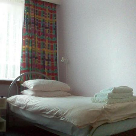 Tekels Park Guest House Camberley Oda fotoğraf